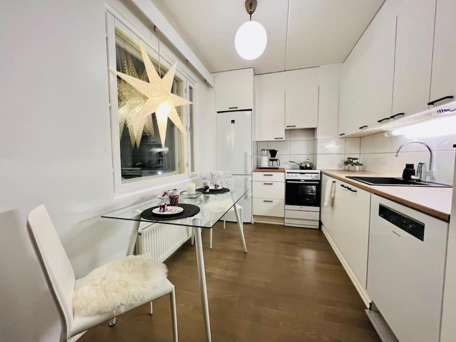 Spacious City Center Apt - Sauna - Self Check In 로바니에미 외부 사진